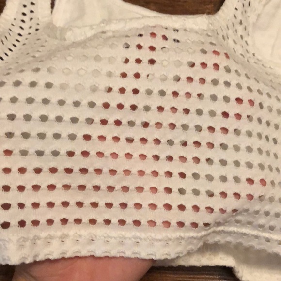 Express White crop top - Picture 3 of 4